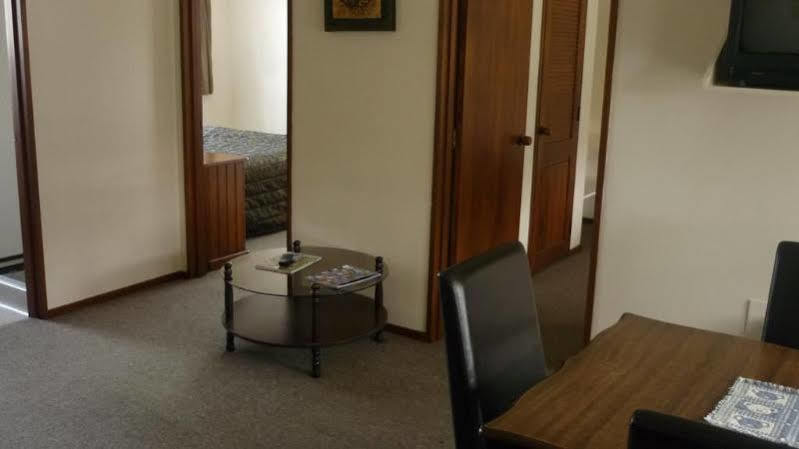 Carisbrook Motel Dunedin Exterior foto